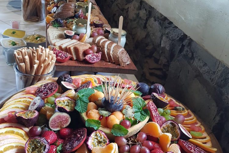 Standard Platters & Canapes image 15