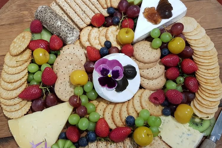 Standard Platters & Canapes image 18